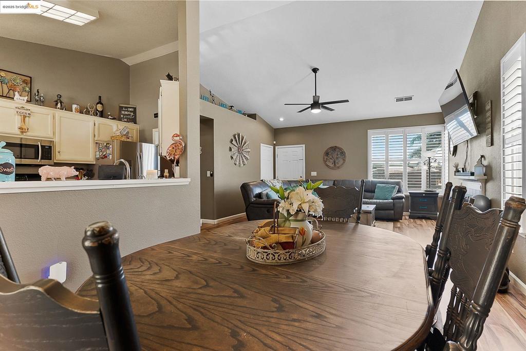 VINTAGE PARKWAY - Residential