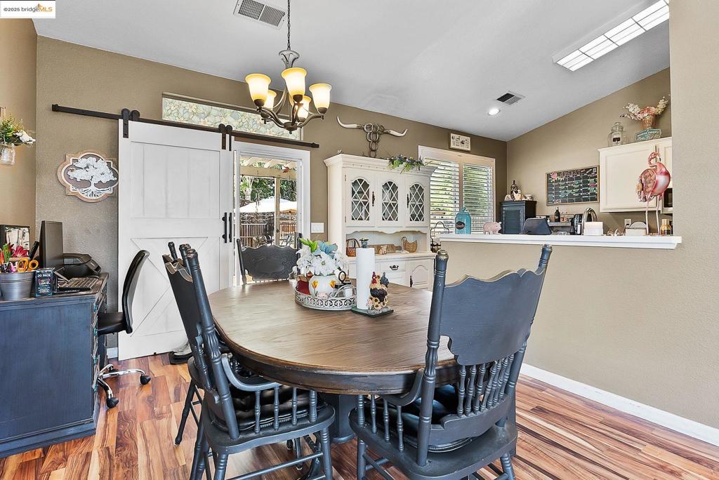 VINTAGE PARKWAY - Residential