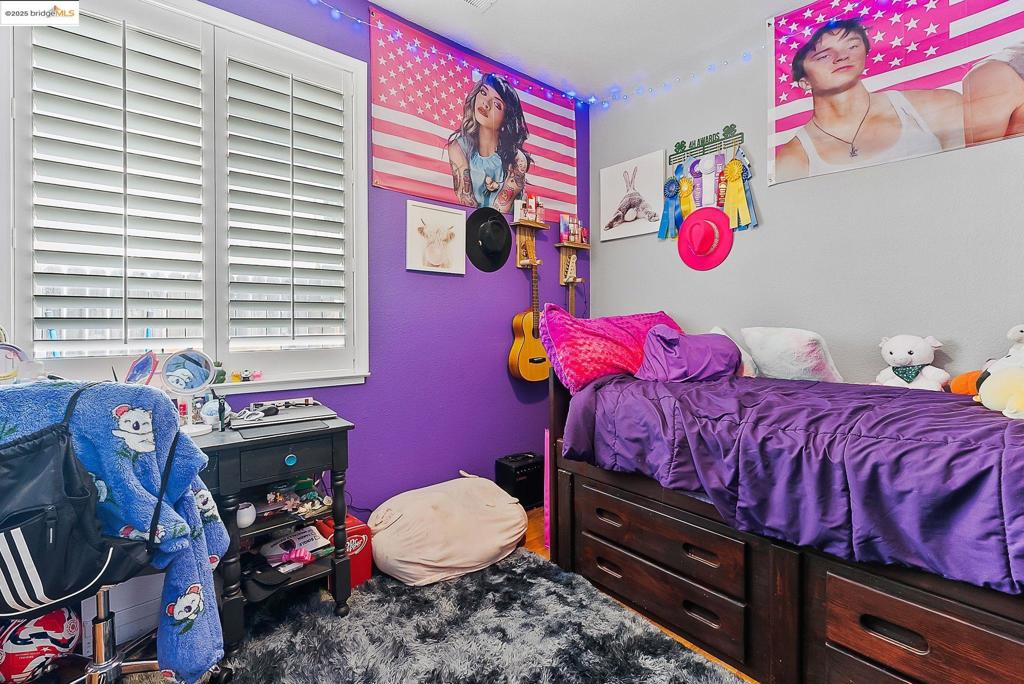 VINTAGE PARKWAY - Residential