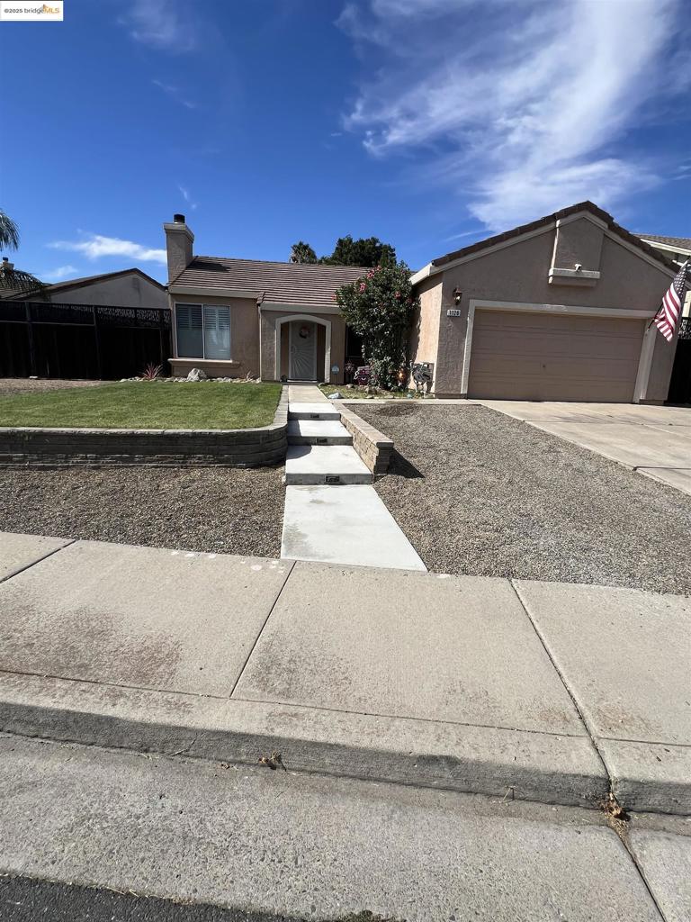 This highly desired Vintage Parkway home checks all the boxes. Premium lot with room for a 25' trailer in the left side yard and room for storage sheds in the right side yard. Pool size backyard with patio and lawn. Cozy living room with fireplace for those rainy nights. The pass through kitchen gives it an open feel and has room for you to customize more cabinetry. Some energy saving features are the custom shutters , new plumbing, HVAC and tankless water heater. Don't miss this one.