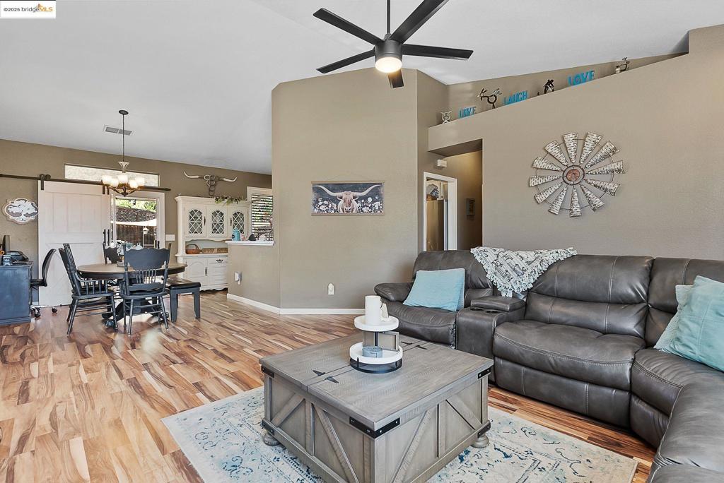 VINTAGE PARKWAY - Residential