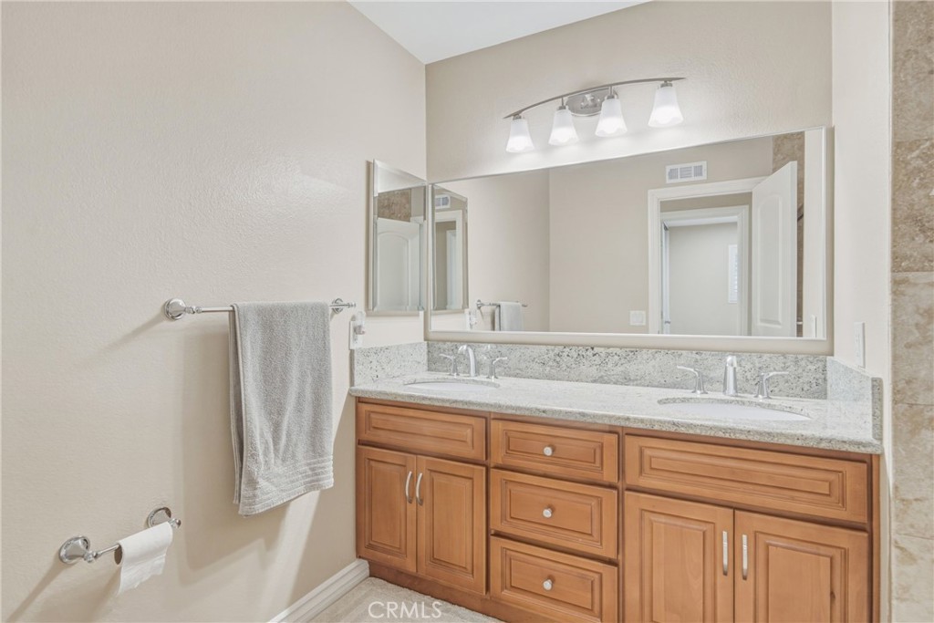 2909 S Diamond Street, Santa Ana CA 92704 - Photo 37