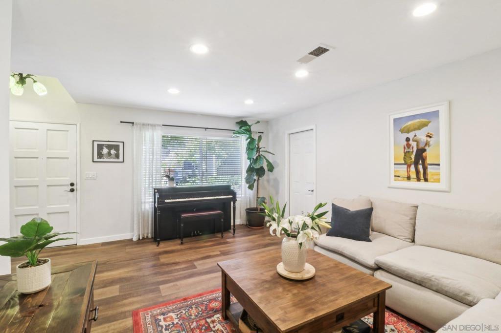 Bonita - Residential