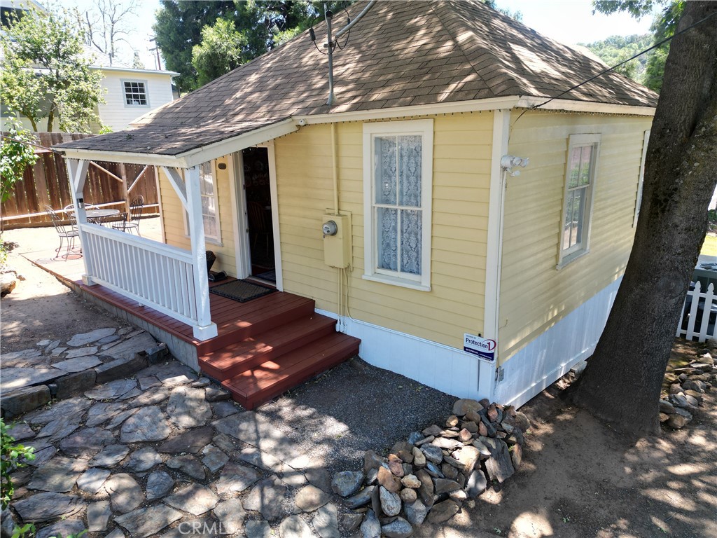 Welcome to 2013 3rd Street, where timeless heritage and modern convenience beautifully intertwine. Just one block from Julian’s vibrant Main Street, this historic cottage offers a rare chance to own a genuine piece of American history. Recognized by the Julian Historical Society for its significance, it’s one of only three original rental cottages built by F.L. Blanc—Julian’s first resident preacher.
Why You’ll Fall in Love:
• Authentic Character: Vaulted ceilings, rich wood floors, and a cozy, character-filled layout offer warmth and personality you simply can’t replicate.
• Outdoor Bliss: Enjoy a fully fenced yard, a tranquil backyard deck with propane fire pit, and a classic front porch—all perfect for relaxing or entertaining.
• Walk-to-Everything Location: Just steps to Julian’s famed apple pie shops, historic sites, boutique stores, and inviting restaurants.
Turnkey Investment Opportunity:
This isn’t just a beautiful home—it’s a smart investment. With a strong track record as a high-performing Airbnb/VRBO rental and Superhost status, this property allows you to enjoy personal getaways while earning passive income the rest of the year. It’s completely turnkey, delivering positive cash flow without requiring full-time rental use.
Perfect For:
• History lovers looking to own a real chapter of California and American heritage
• Investors seeking a proven short-term rental in a high-demand market
• Creatives, remote workers, and weekenders who want inspiration and serenity
• Those who want to enjoy their golden years in a charming, walkable mountain town.
Own a True Piece of History. The story of Julian lives in these walls. Now, it’s your turn to write the next chapter. Schedule your private tour of 2013 3rd Street today and experience this historic gem for yourself.