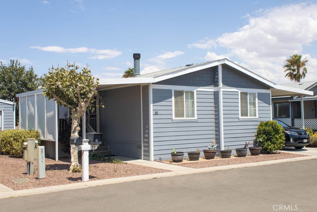9161 Santa Fe E Avenue 35