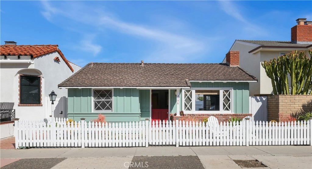 2156 E Ocean BLVD