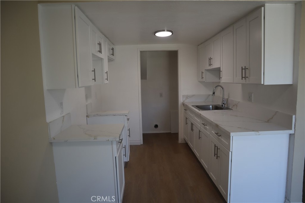 9047 Langdon