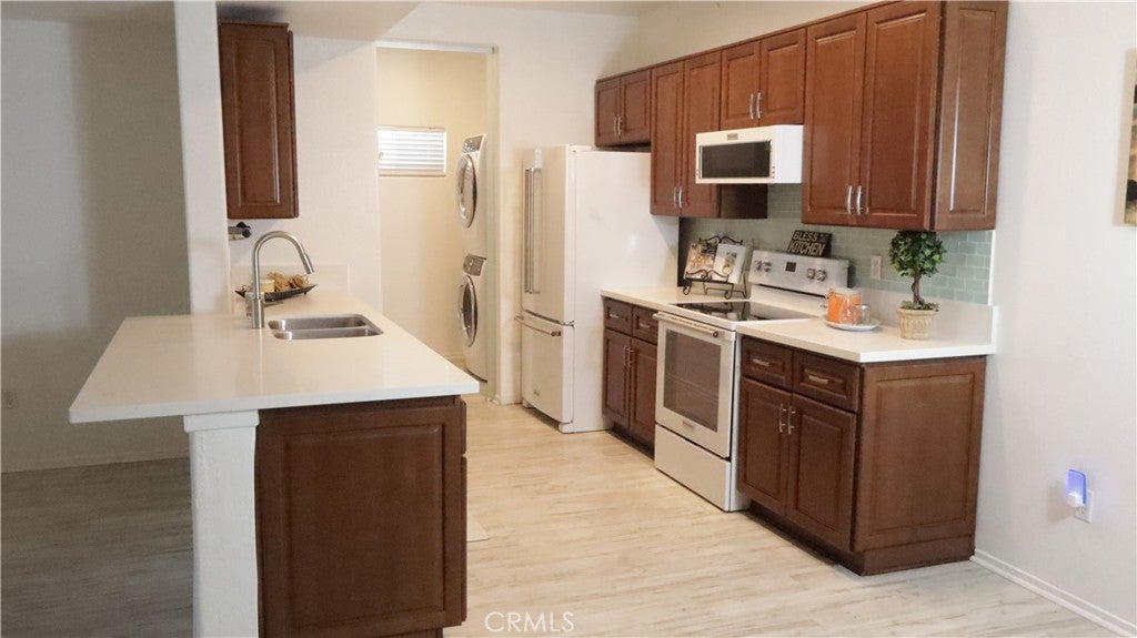 24909 Madison 3313
