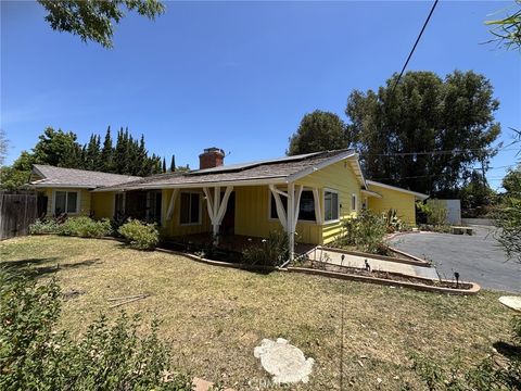 Photo of 3409 Tanglewood Lane, Palos Verdes Peninsula, CA 90274 (MLS # PV26125760)