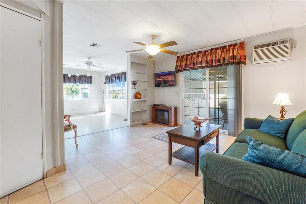38582 Chaparrosa Way