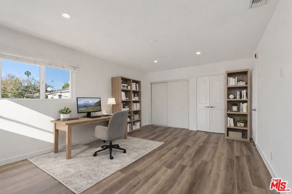 Photo of 9588 W Olympic Boulevard #6, Beverly Hills, CA 90212 (MLS # 26637219)