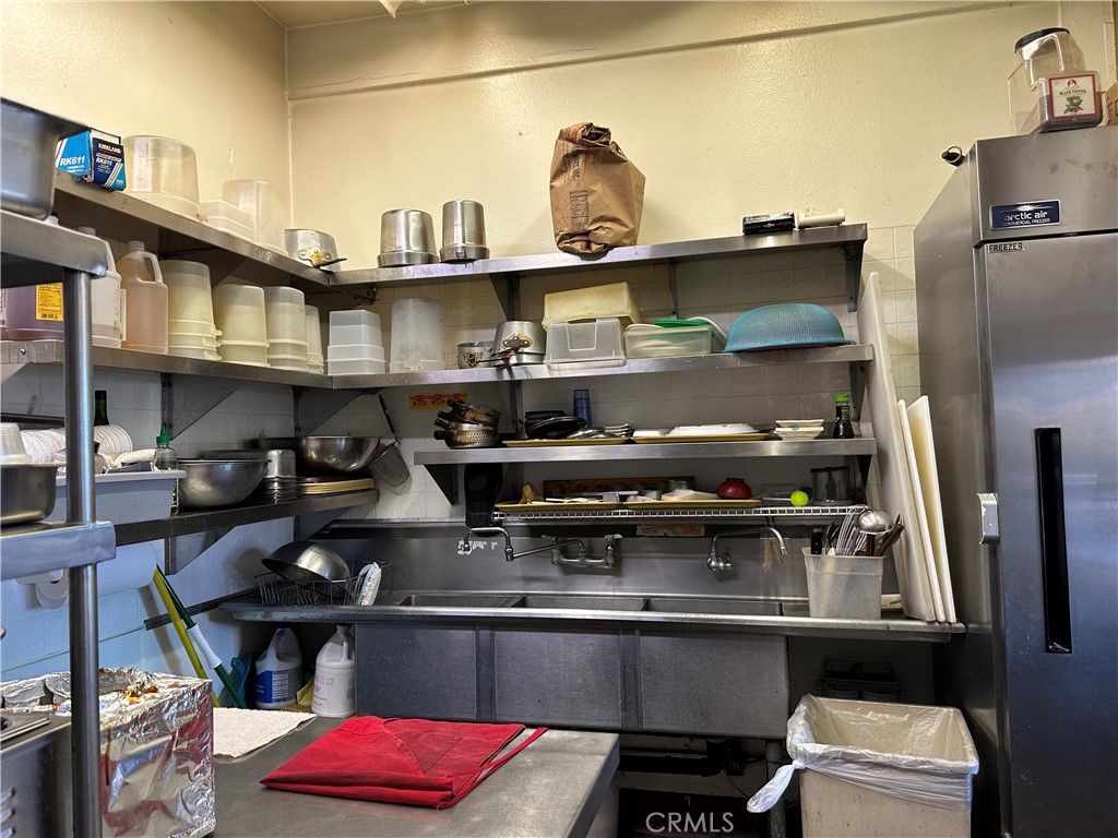 2140 Artesia Blvd #D Boulevard