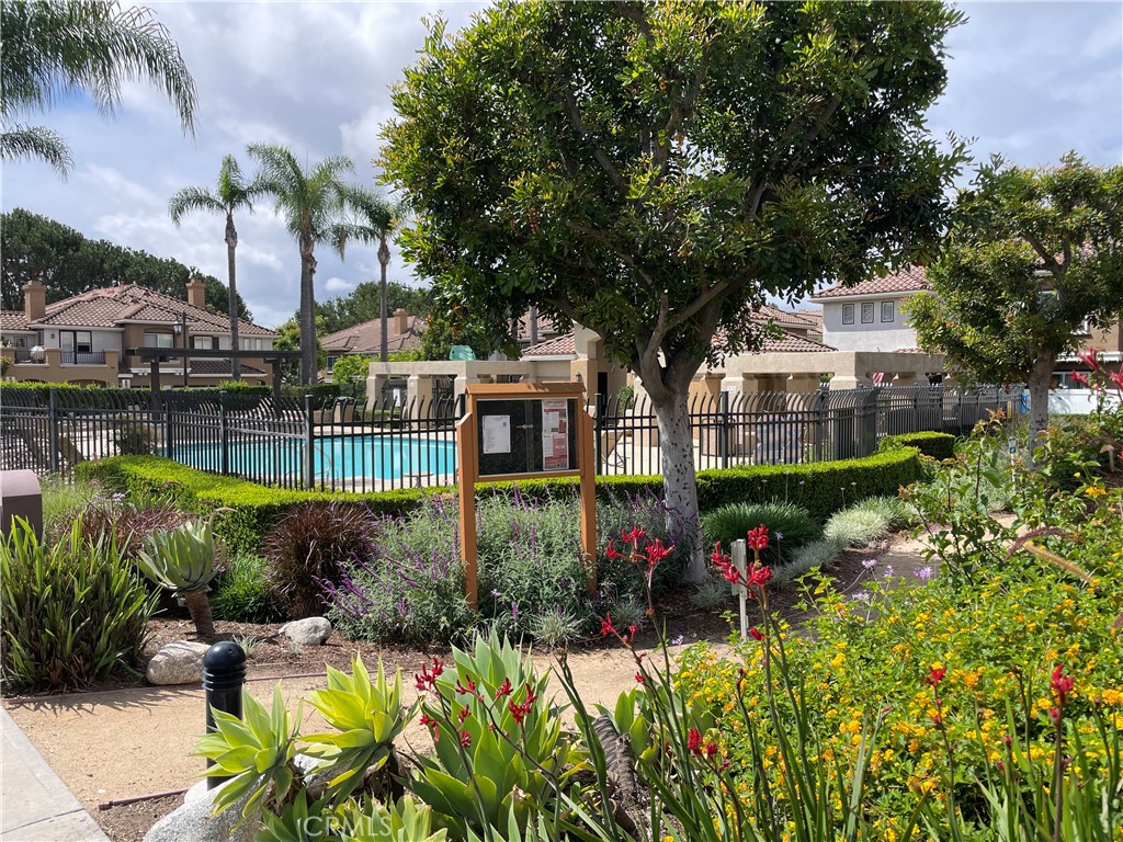 214 Valley View