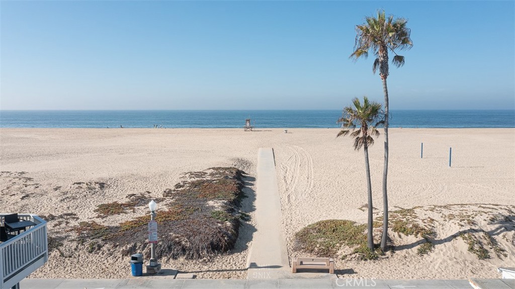 947 Balboa Boulevard W