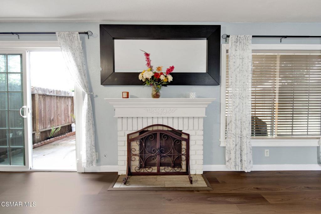 543 E Arrow Highway 43