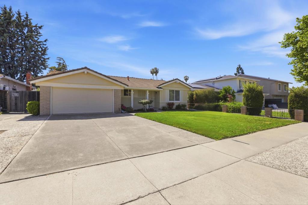 4373 Vistapark Drive