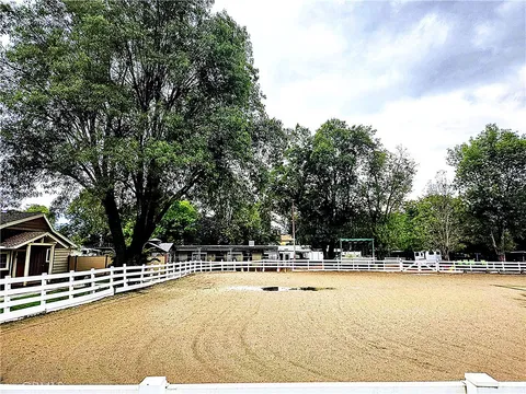 22050 Tulsa, Chatsworth, CA 91311 - MLS#: SR25271273