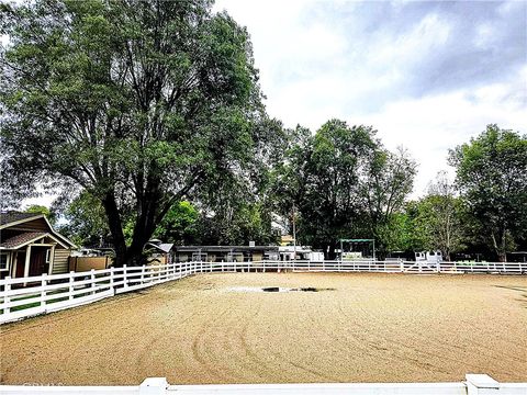 22050 Tulsa Chatsworth CA 91311