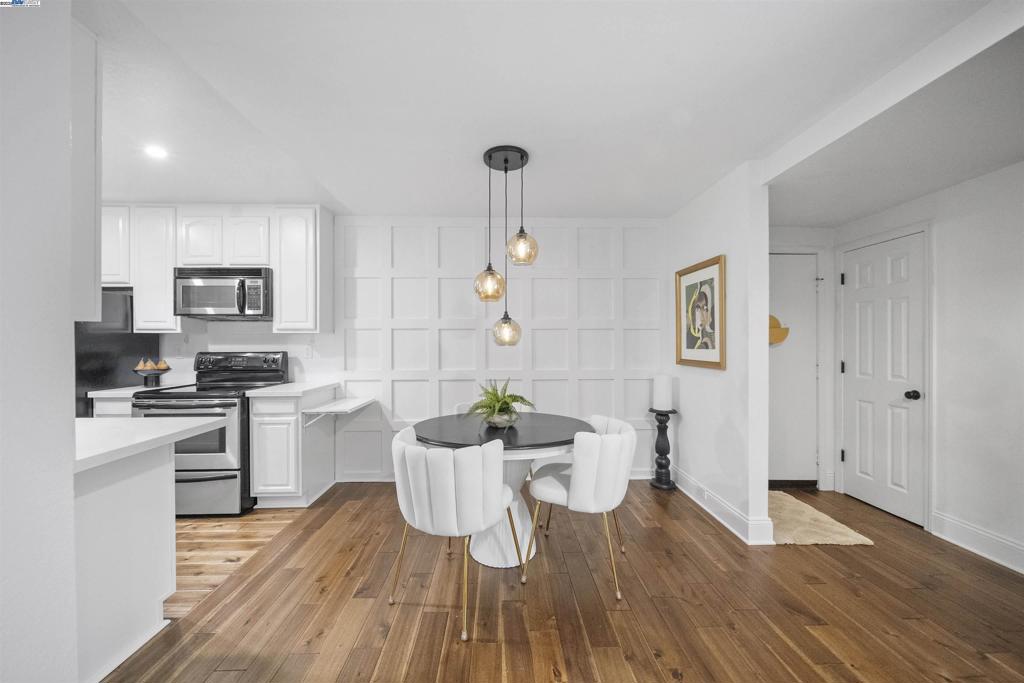 GREENWOOD CONDOS - Residential