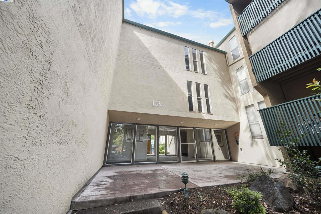 GREENWOOD CONDOS - Residential