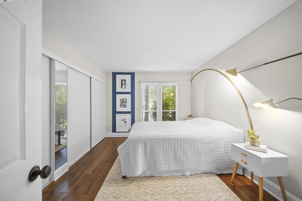GREENWOOD CONDOS - Residential
