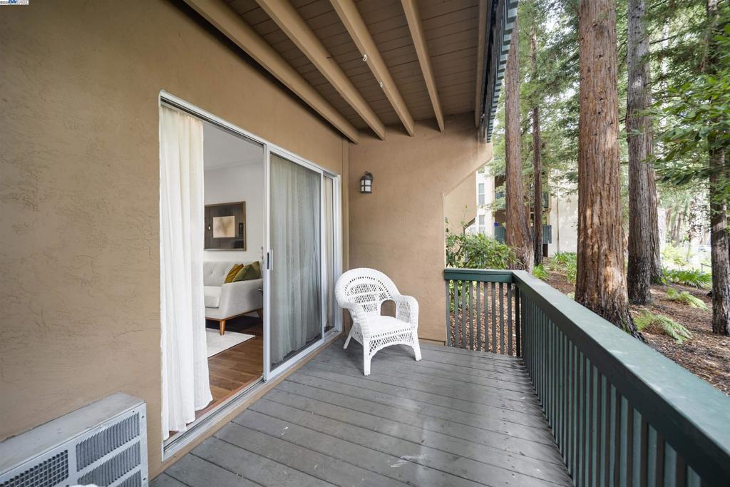 GREENWOOD CONDOS - Residential