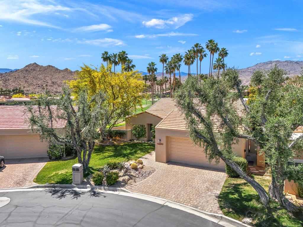 73207 Ribbonwood Court