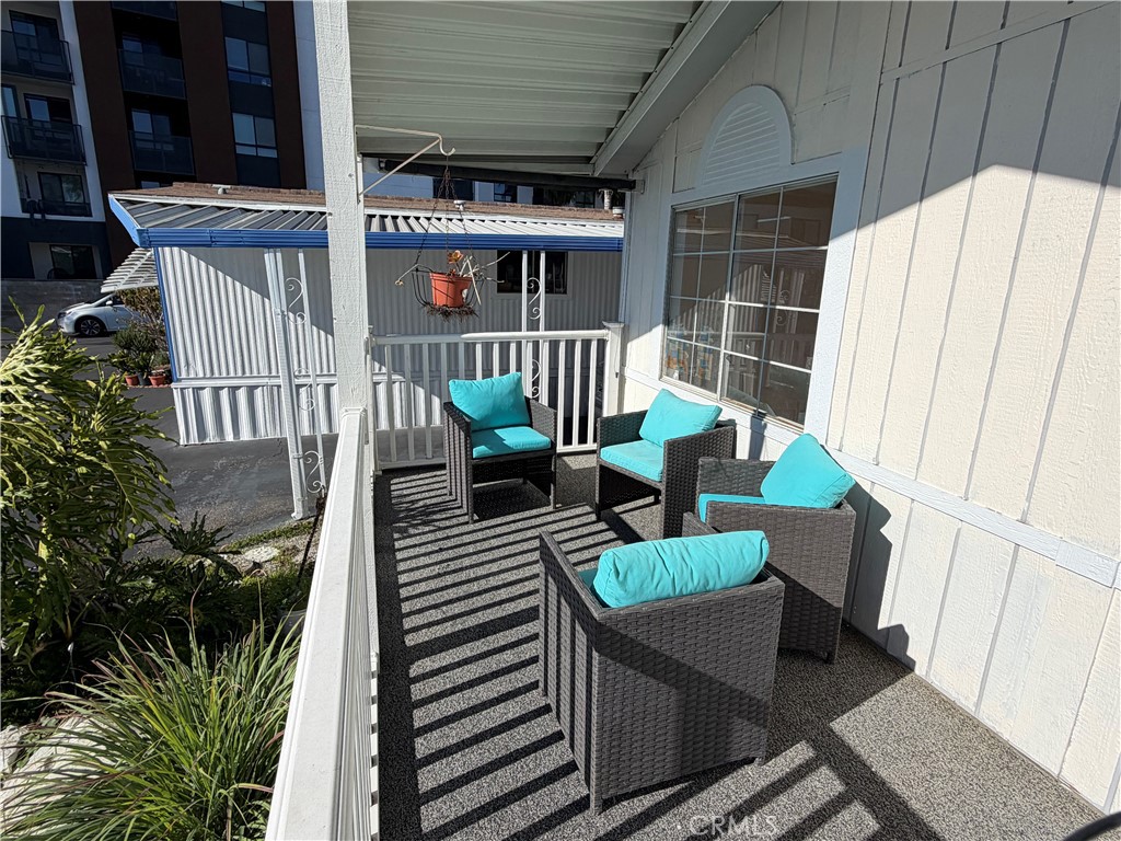 8111 Stanford Avenue 127