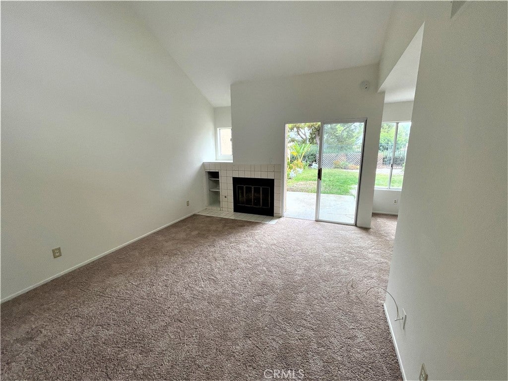 27385 Paseo La Serna