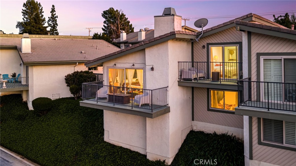 2411 E Greenview Drive