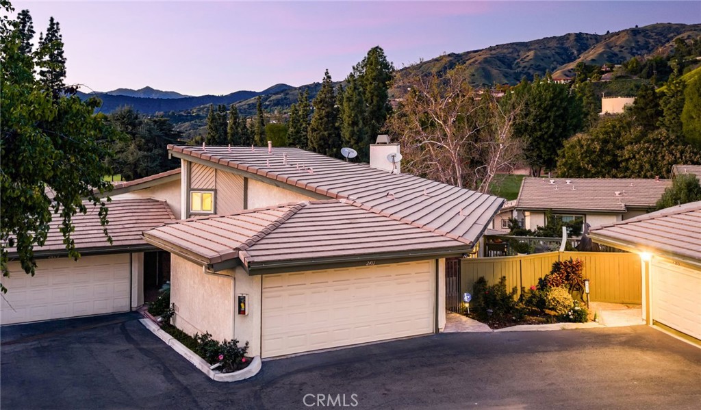 2411 E Greenview Drive