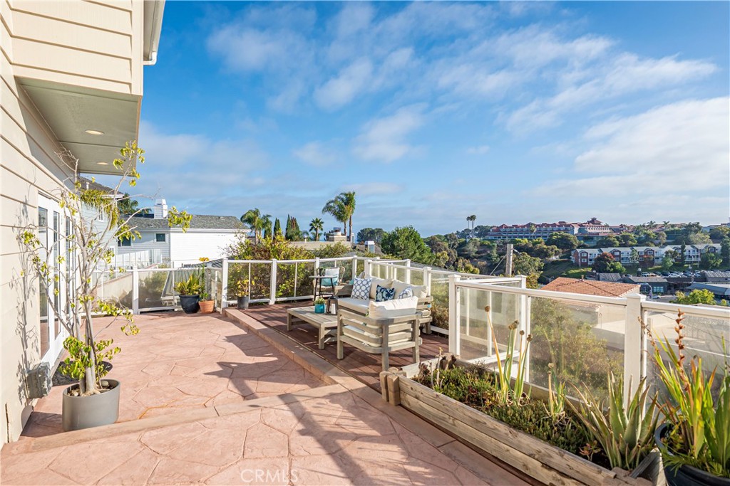 Marina Shores - Residential