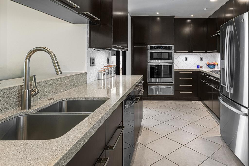 Canyon South 5 - Via Isla - Residential