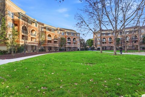 Tiny photo for 1310 Saddle Rack Street #314, San Jose, CA 95126 (MLS # ML82037031)