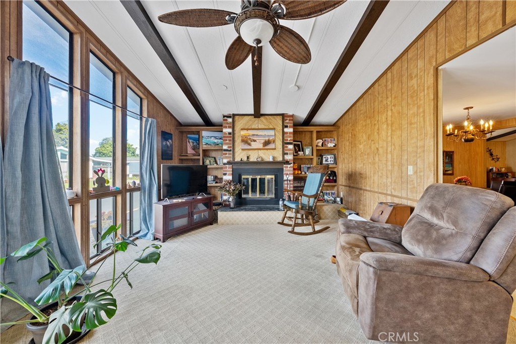 519 W Taylor 267