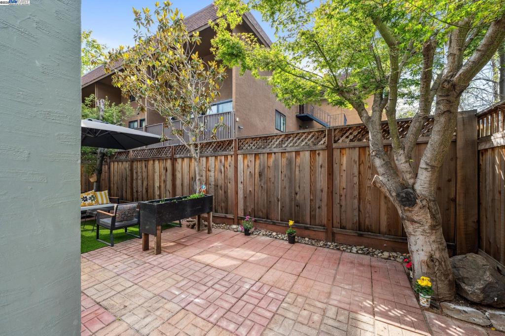 CENTRAL ALAMEDA - Residential
