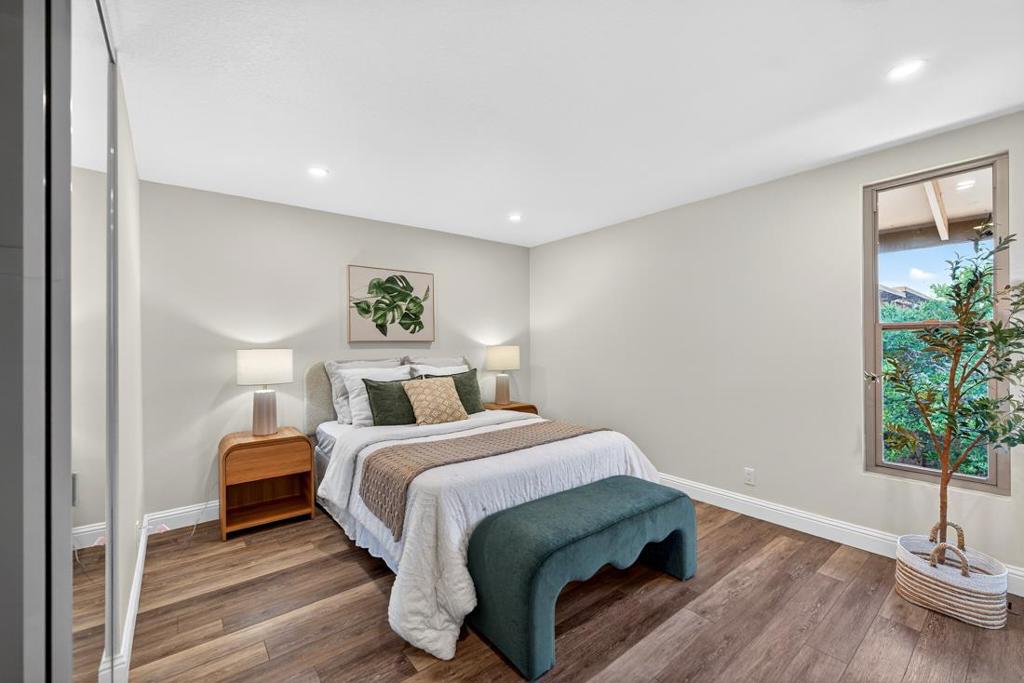 225 Red Oak Drive H, Sunnyvale CA 94086