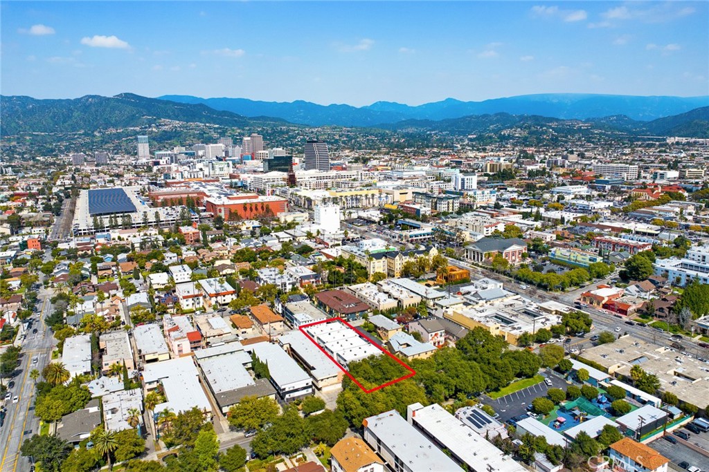 Properties 3 333 Riverdale