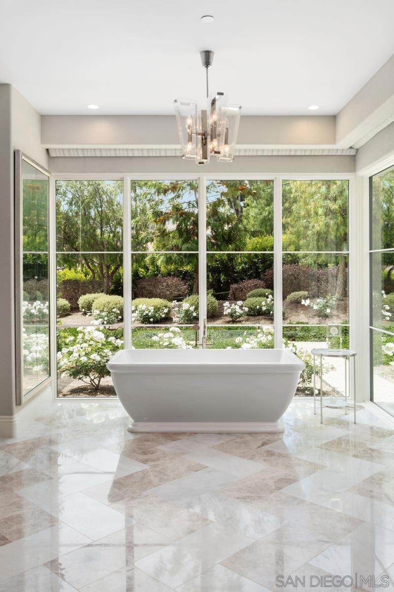 Rancho Santa Fe - Residential