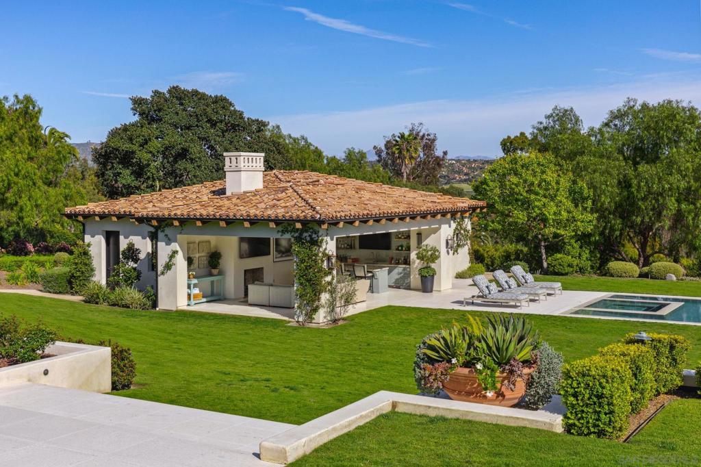 Rancho Santa Fe - Residential