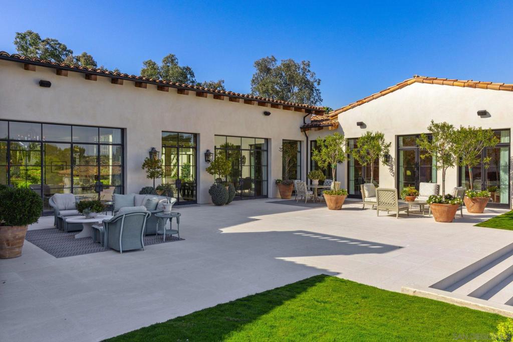 Rancho Santa Fe - Residential