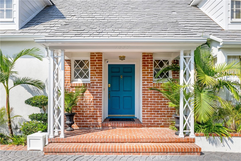 1335 Londonderry Place