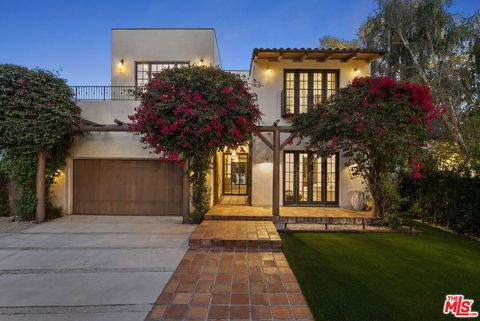 4136 Dixie Canyon Avenue Sherman Oaks CA 91423