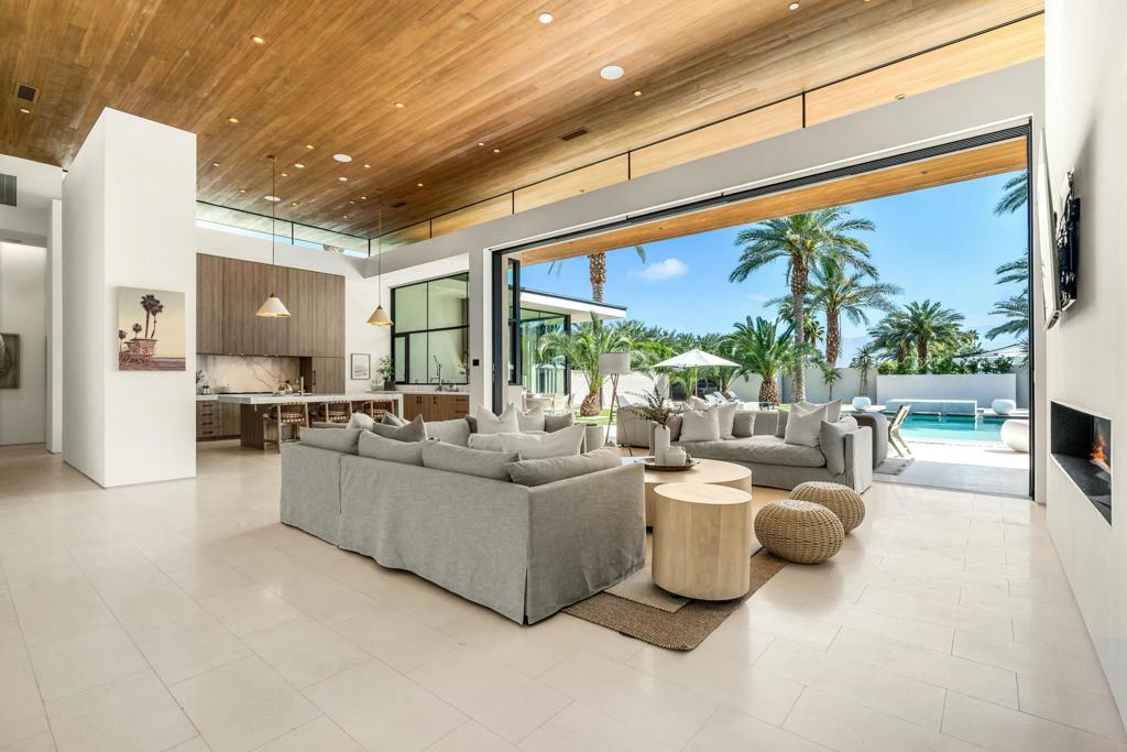 3 Makena Lane