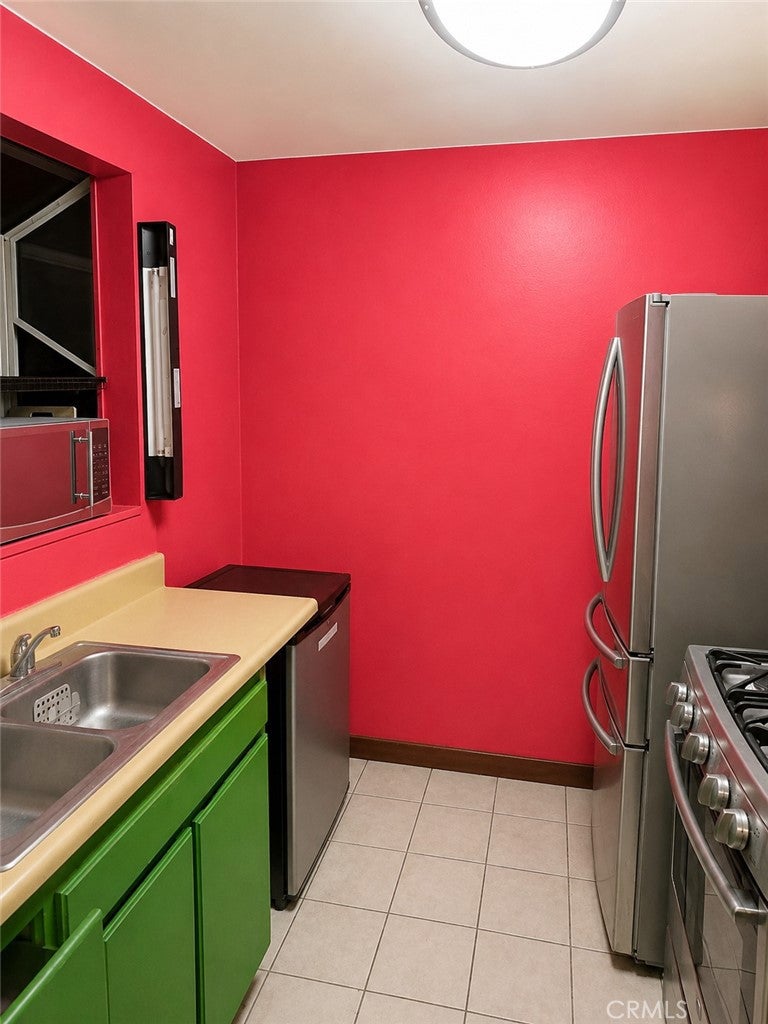 9346 Van Nuys Boulevard 4, Panorama City CA 91402