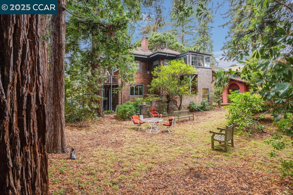 ELMWOOD - Residential