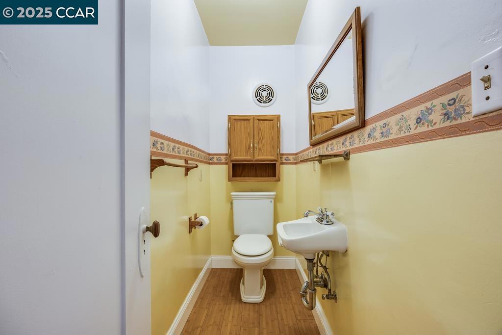 ELMWOOD - Residential