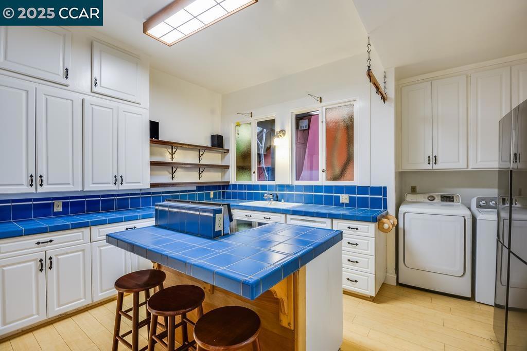 ELMWOOD - Residential