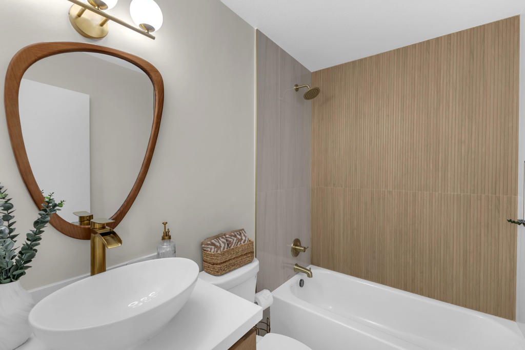 Indian Creek Villas - Residential Lease