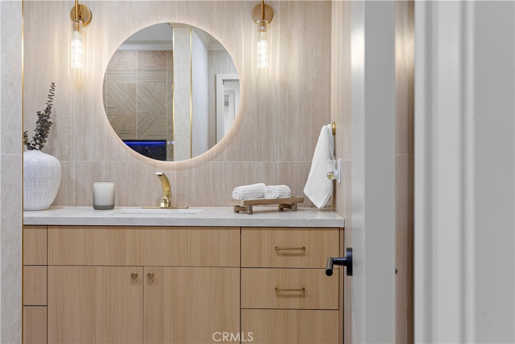 Placentia Knolls (PLKN) - Residential